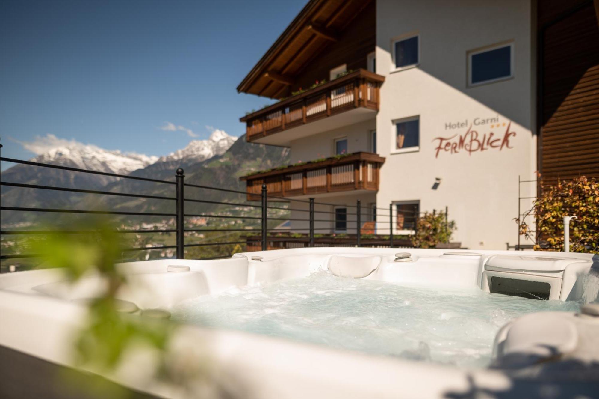 Pension Hoefler - Fernblick Schenna Exteriér fotografie